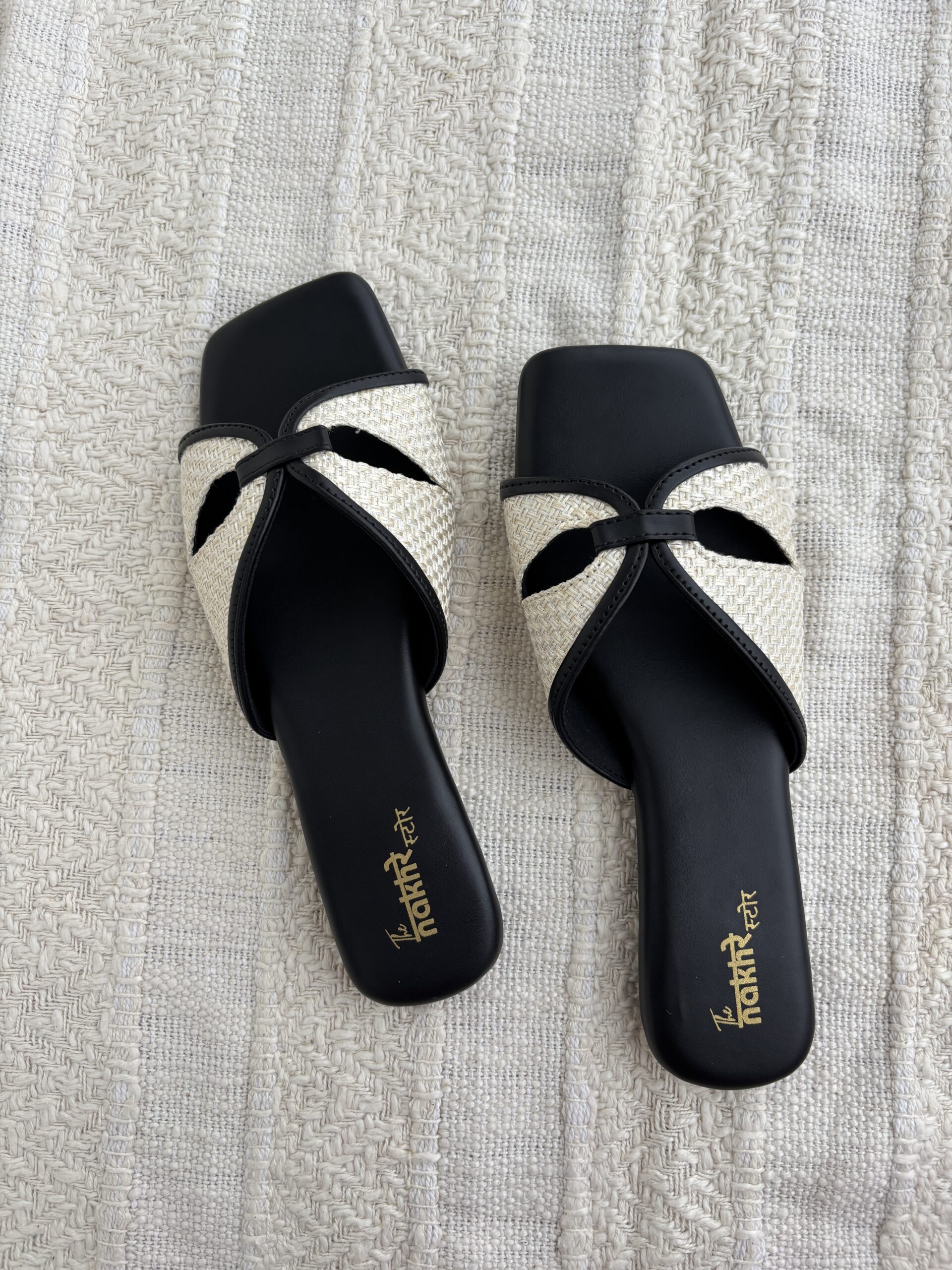 Charcoal Mist - Image 2